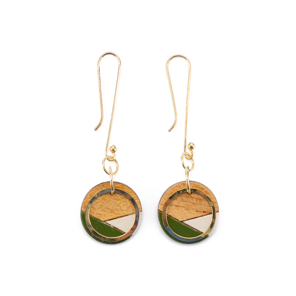 Contour recycled wood gold earrings in olive and cream