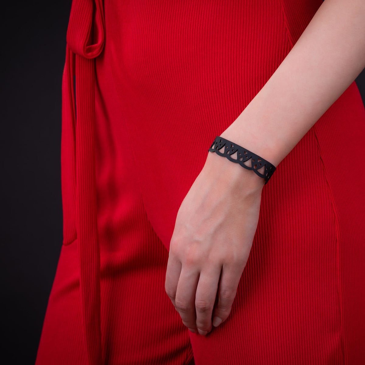 Florence Recycled Rubber Wave Bracelet product view