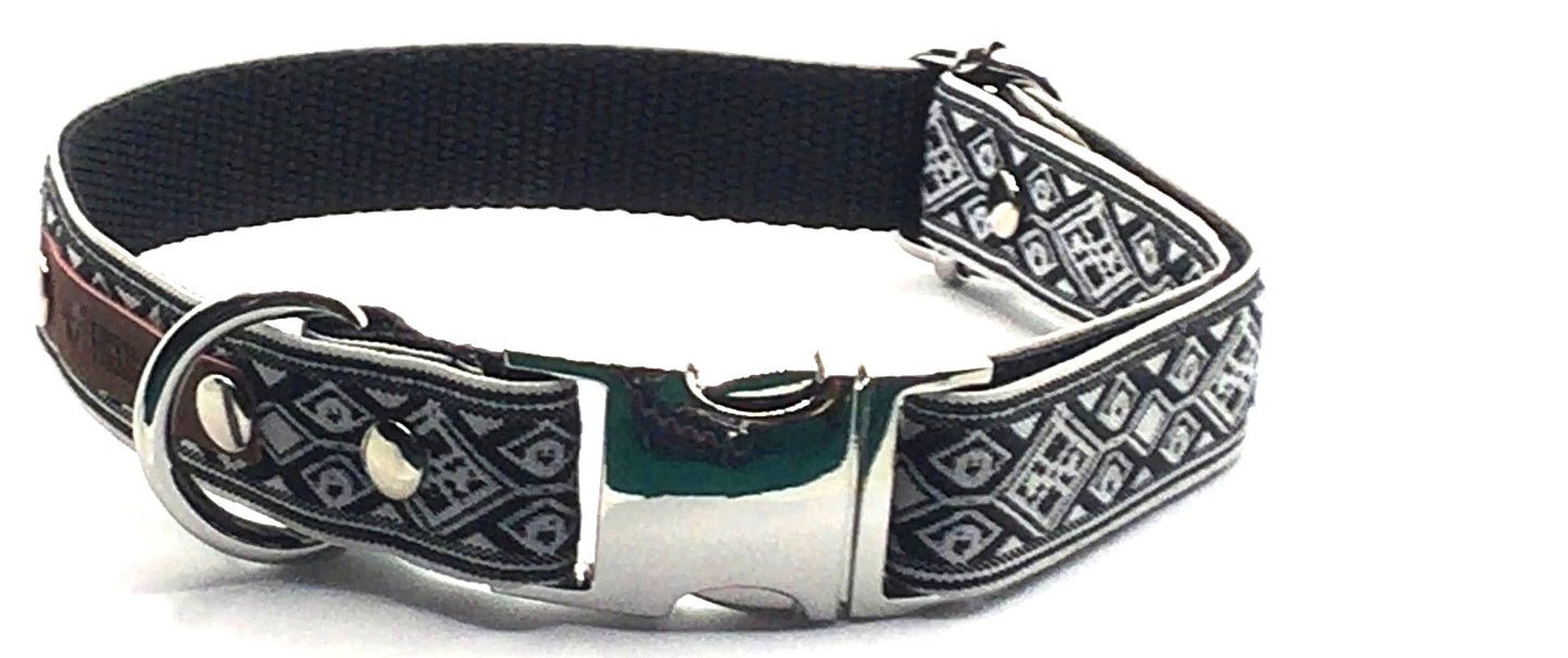 Regal Paws Designer Dog Collar for Medium Breeds