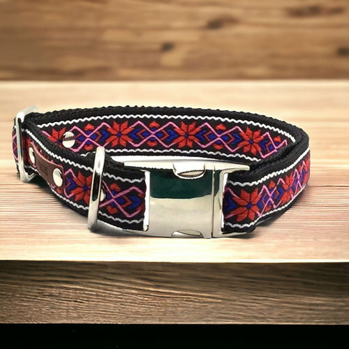 Regal Canine Elegance - Handcrafted Cotton Dog Collar for Majestic